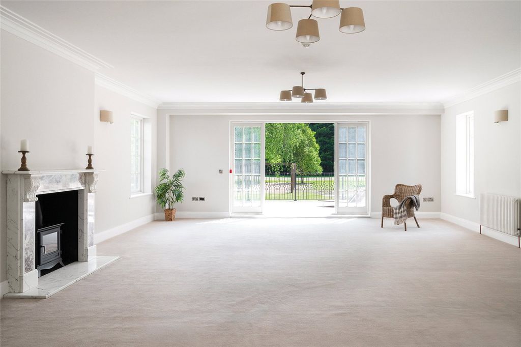Additional image 7 of 6 bed detached house for saleLoudwater Drive, Loudwater, Rickmansworth, Hertfordshire WD3