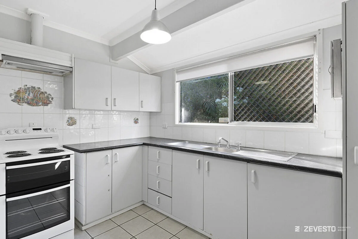 Additional image 6 of 5 Sylvia Street, Loganlea QLD 4131
