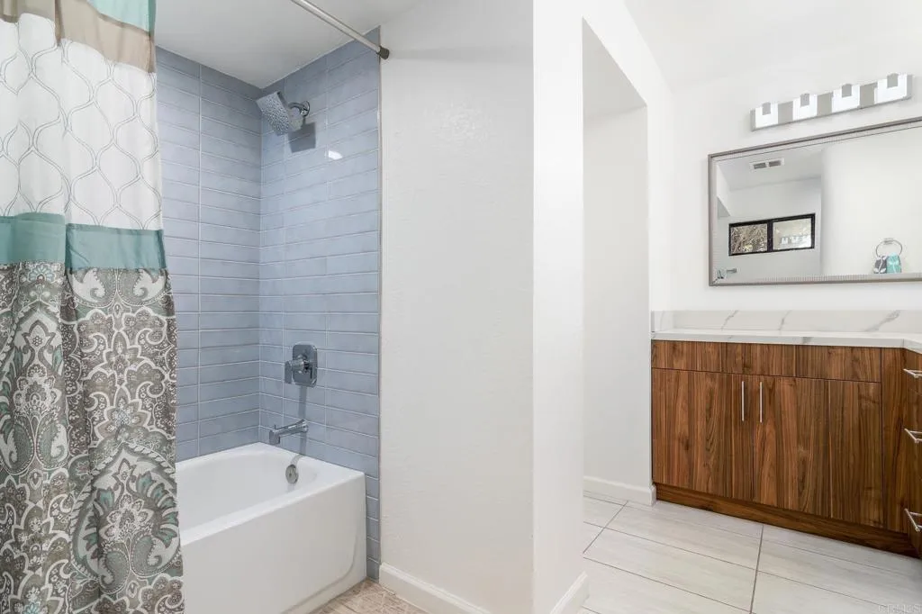Additional image 83 of 6105 Avenida Chamnez, La Jolla, CA 92037