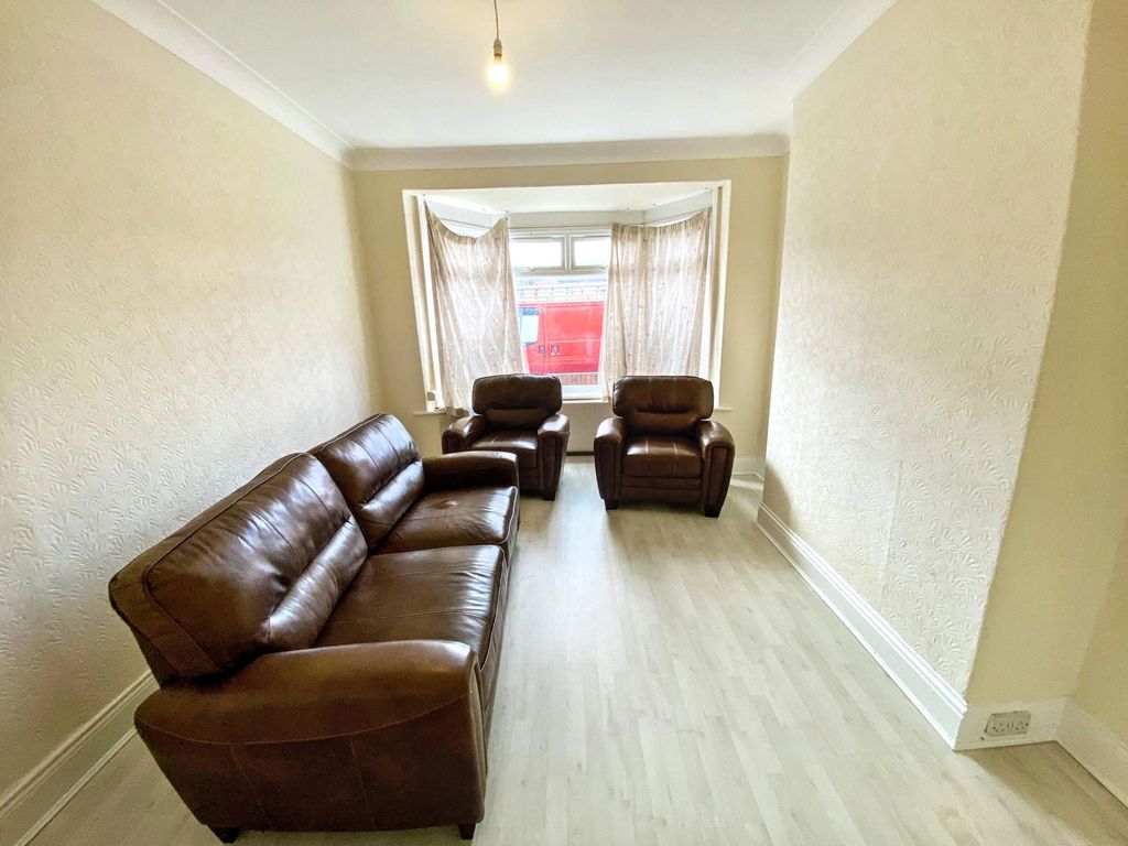 Additional image 2 of 2 bed flat to rentNixon Terrace, Blyth NE24