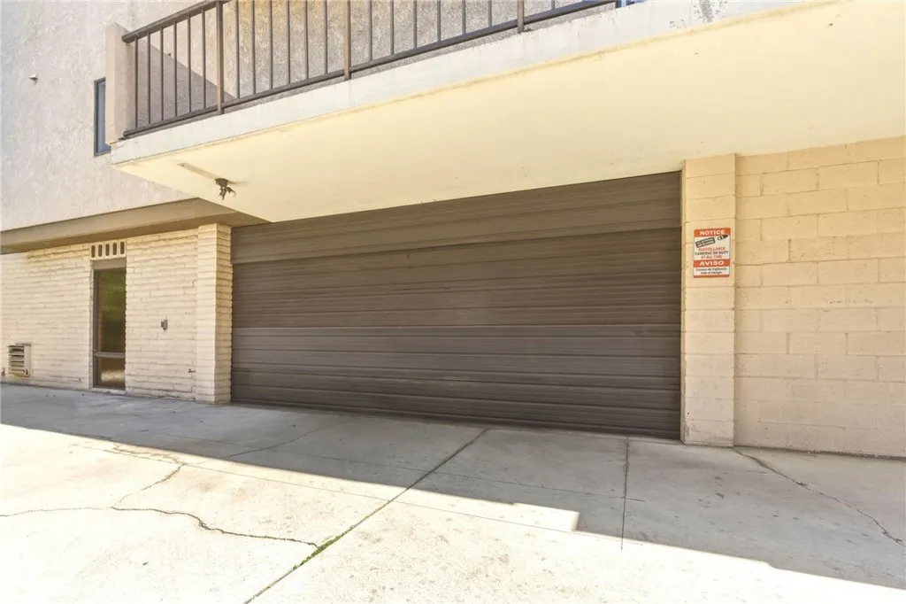 Additional image 52 of 605 Redondo Ave Unit 304, Long Beach, CA 90814