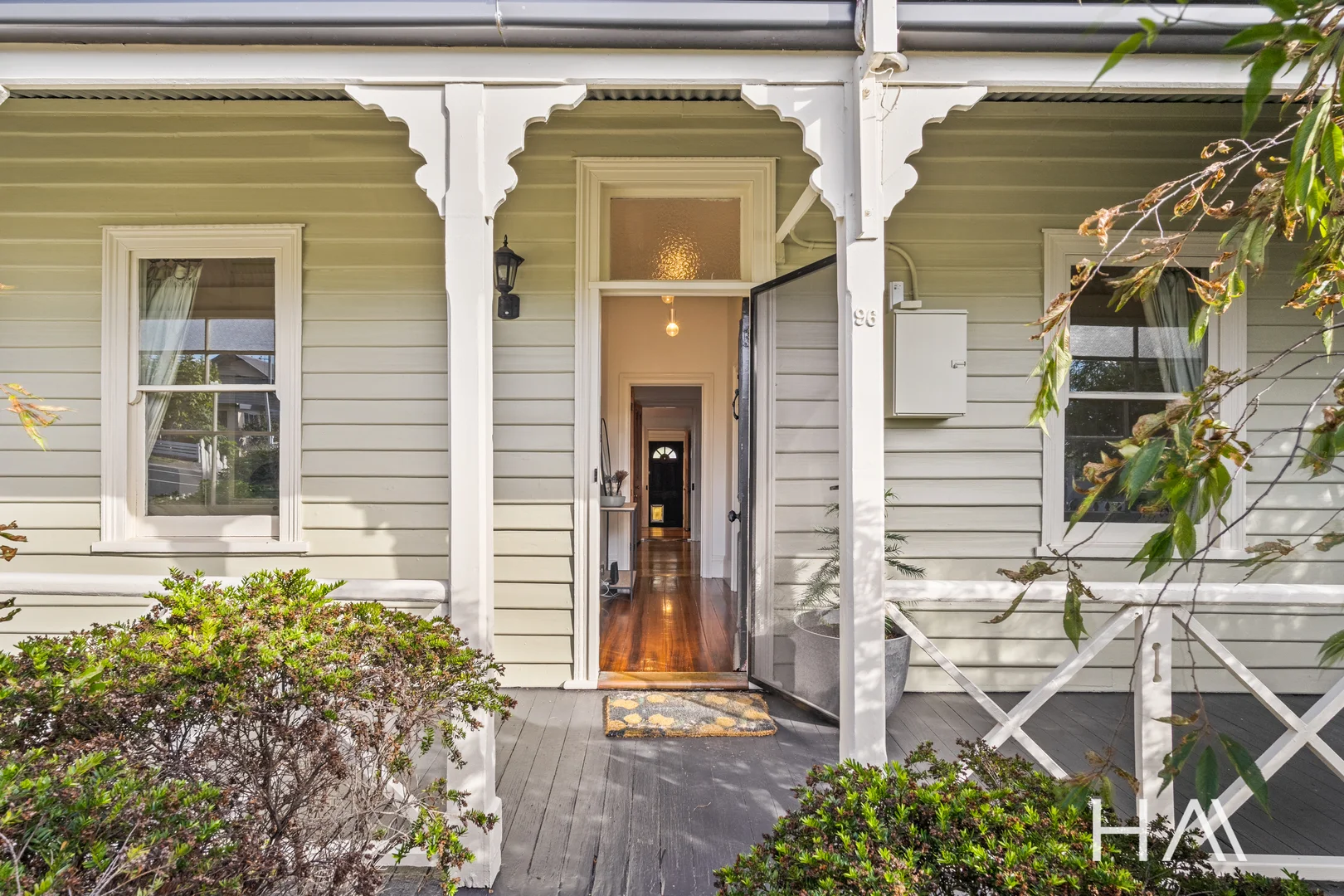 Additional image 4 of 96 Giblin Street, Lenah Valley TAS 7008