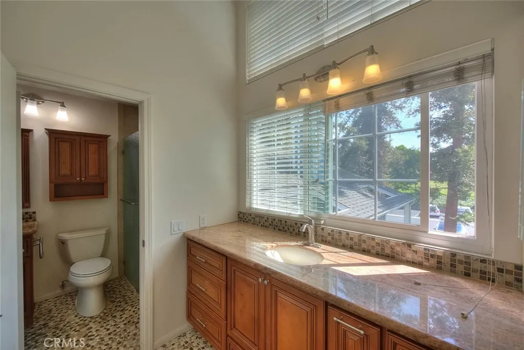 Additional image 90 of 700 E Lake Drive E Unit 7, Orange, CA 92866