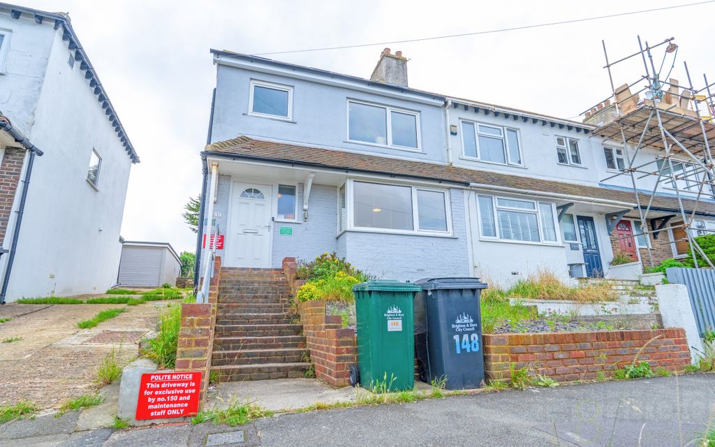 Additional image 17 of 6 bed end terrace house to rentBevendean Crescent, Brighton BN2