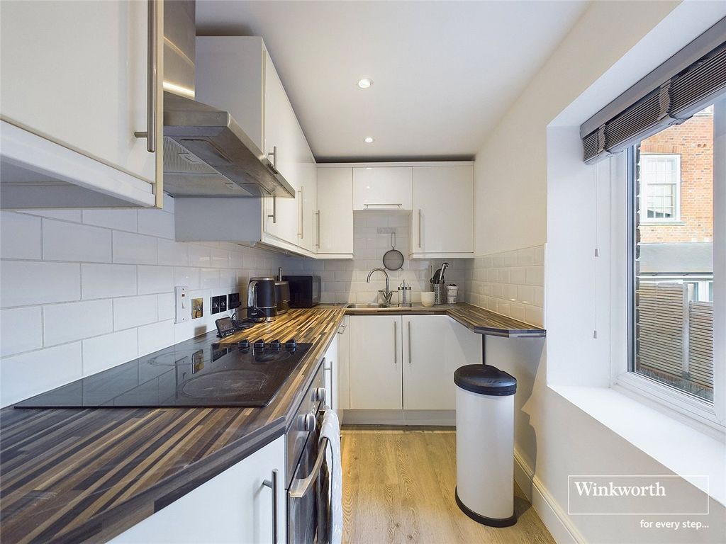 Additional image 4 of 1 bed flat to rentAlder House, St. Giles Close, Reading, Berkshire RG1