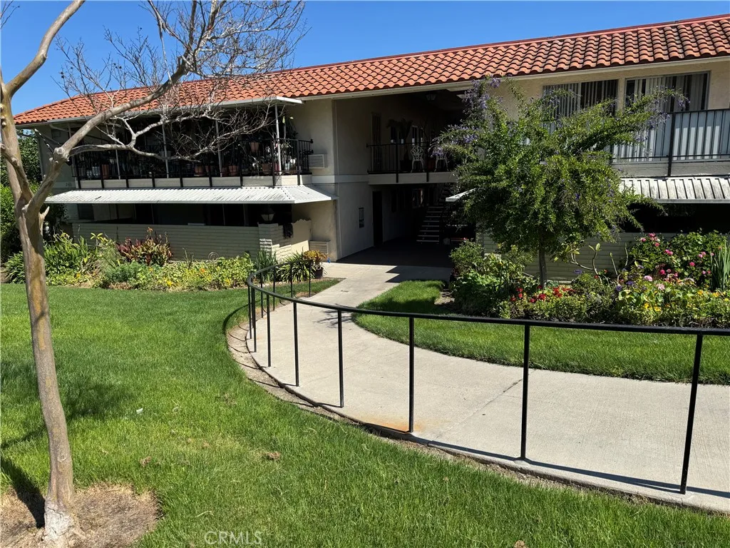 Additional image 3 of 2182 Via Puerta Unit A, Laguna Woods, CA 92637