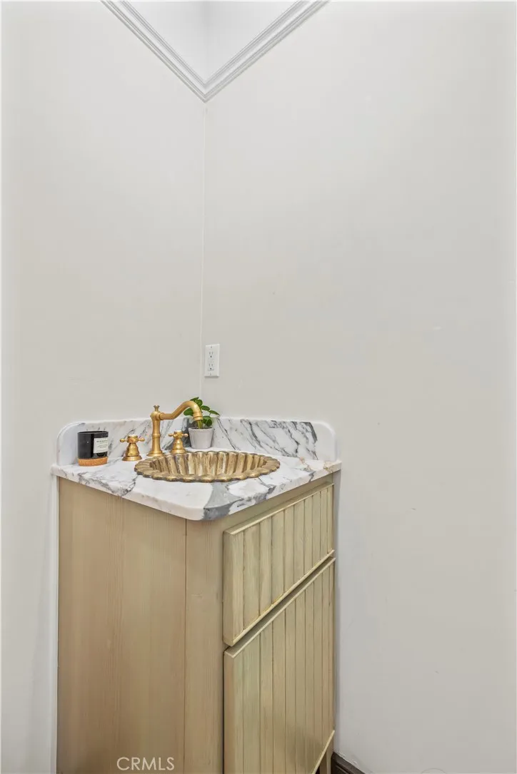Additional image 116 of 525 Nolden St, Los Angeles, CA 90042