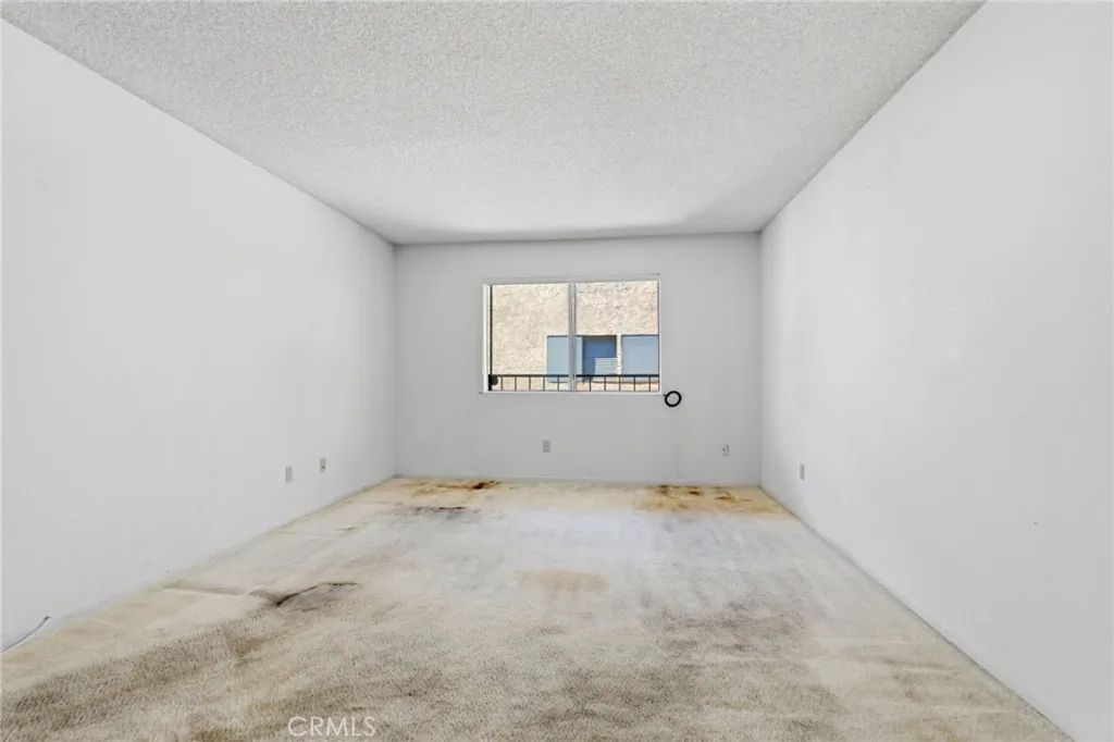 Additional image 15 of 605 Redondo Ave Unit 304, Long Beach, CA 90814
