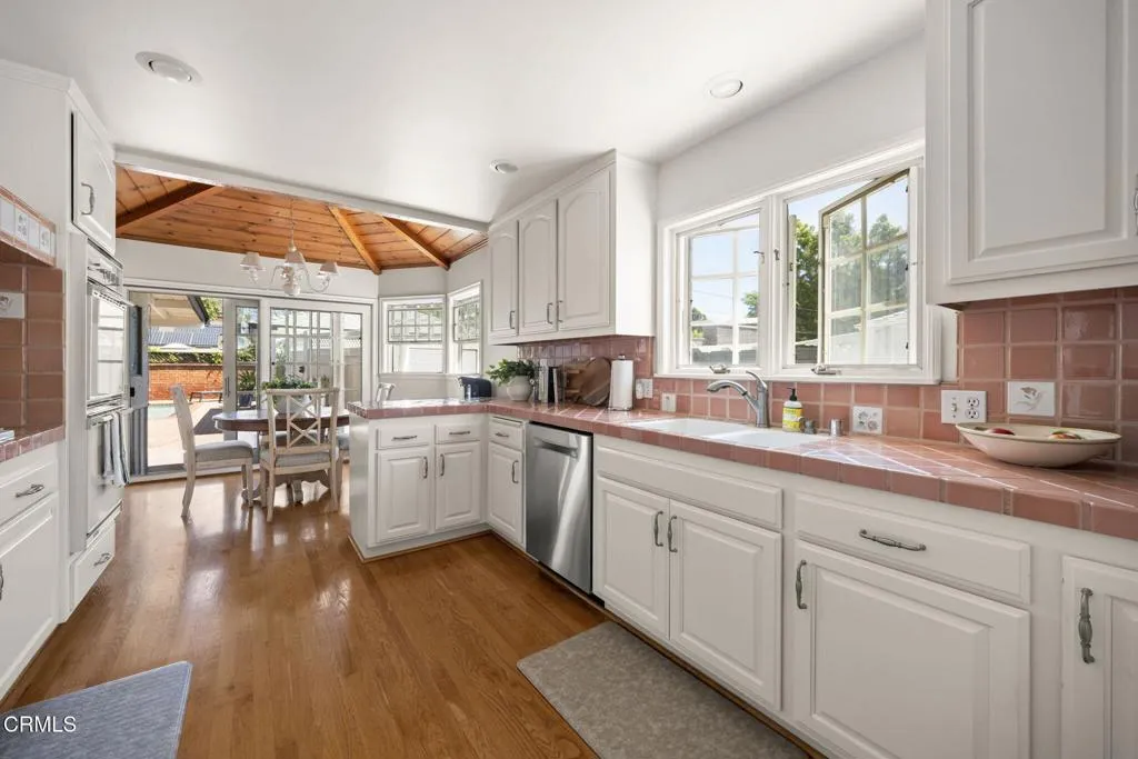 Additional image 10 of 5036 Matilija Avenue, Sherman Oaks, CA 91423