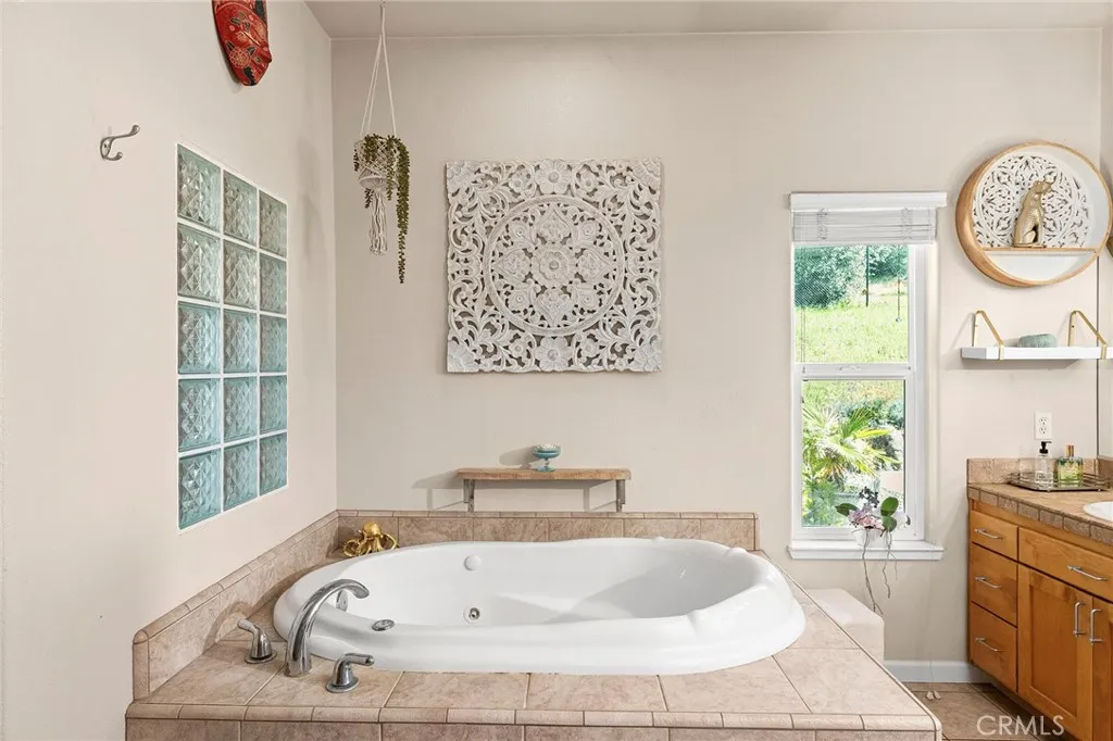 Additional image 103 of 2262 Honey Run Road, Chico, CA 95928