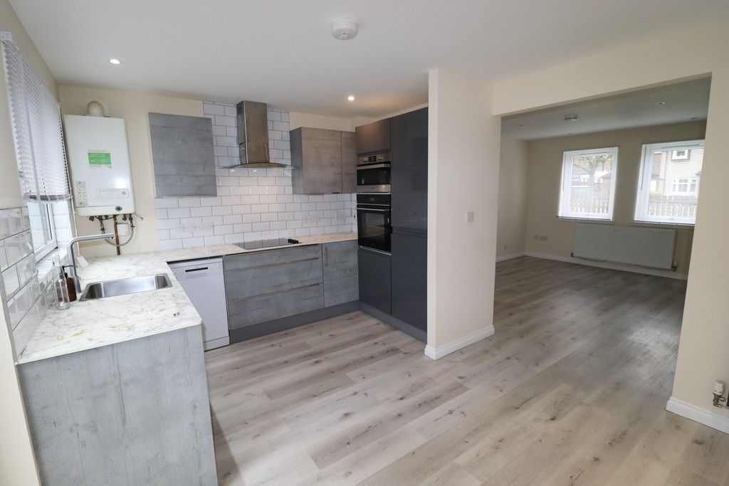 Additional image 6 of 3 bed semi-detached house to rentMeadowpark Road, Bathgate EH48