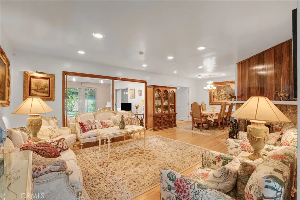 Additional image 3 of 12445 Killion Street, Valley Village, CA 91607