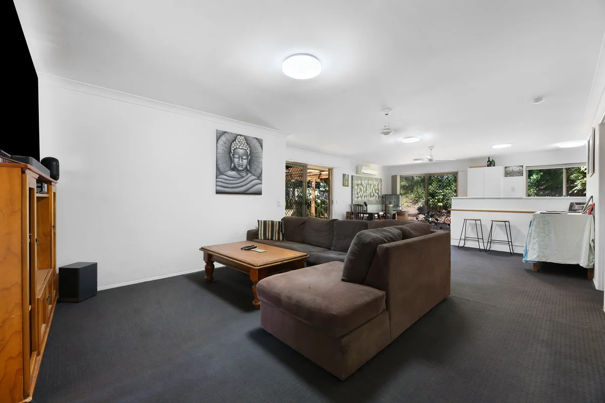 Additional image 3 of 33 Montezuma Drive, Burleigh Waters QLD 4220