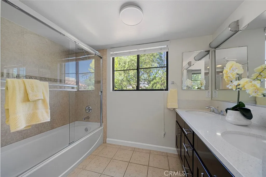 Additional image 76 of 879 Michigan Blvd Unit O, Pasadena, CA 91107