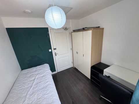 Circus Drive, Orchard Park CB4, Room to rent
