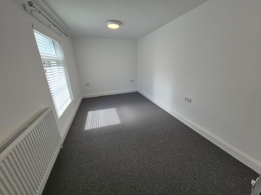 Additional image 20 of 3 bed terraced house to rentJohn Street, Pontypool NP4