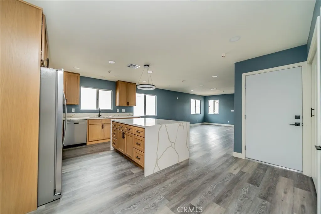 Additional image 11 of 263 S 7th Street, Colton, CA 92324
