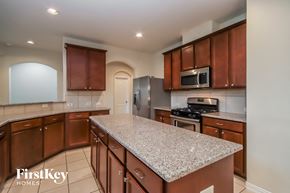 Additional image 5 of 21324 Kings Guild Lane, Kingwood, TX, 77339