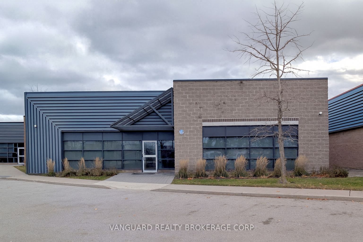 5155 Spectrum Way, Mississauga, ON, L4W 5A5