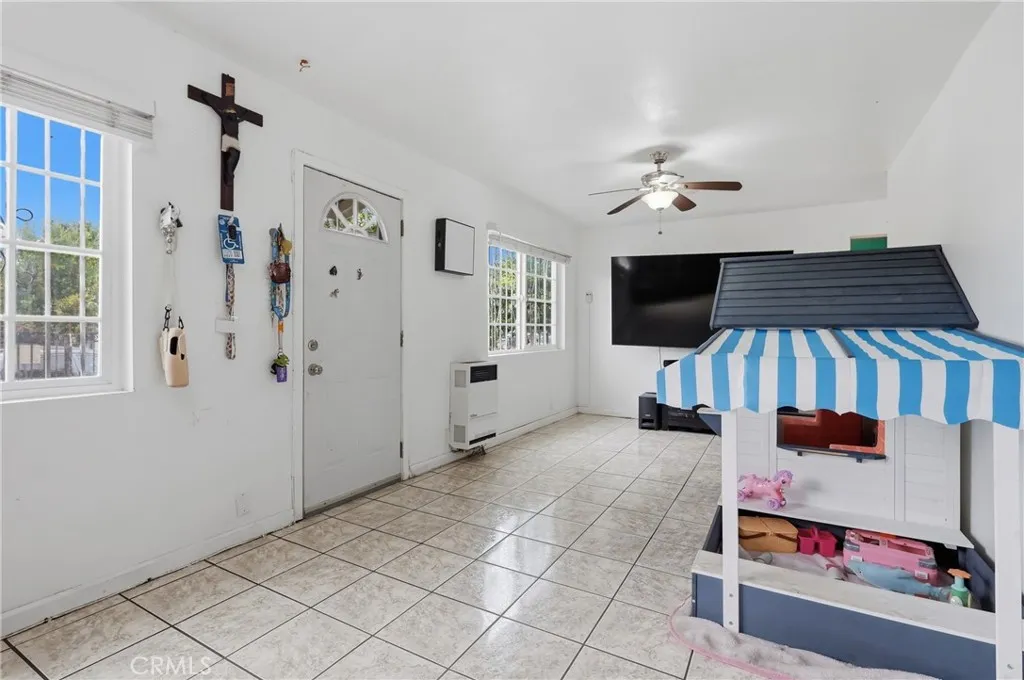 Additional image 45 of 440 W Cherry St, Compton, CA 90222