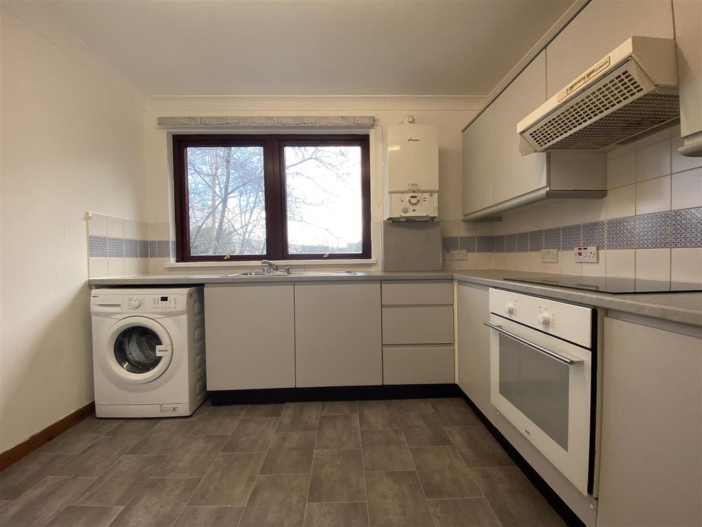 Additional image 2 of 2 bed flat to rentDunkeld Road, Perth PH1