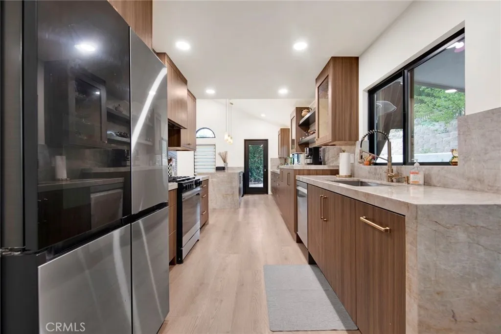 Additional image 10 of 13043 Garris Avenue, Granada Hills, CA 91344