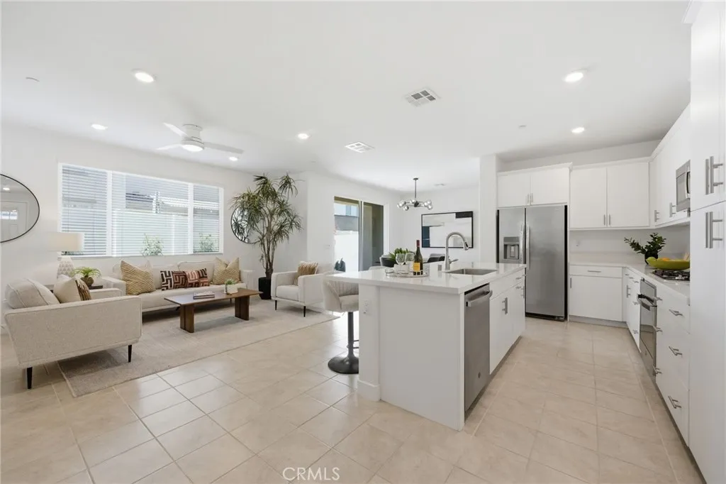 Additional image 6 of 76300 Oxford Ln, Palm Desert, CA 92211