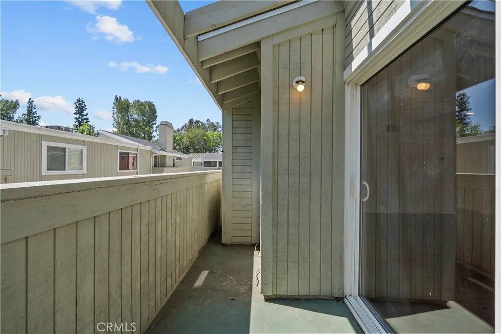 Additional image 24 of 22117 Burbank Blvd Unit 5, Woodland Hills, CA 91367