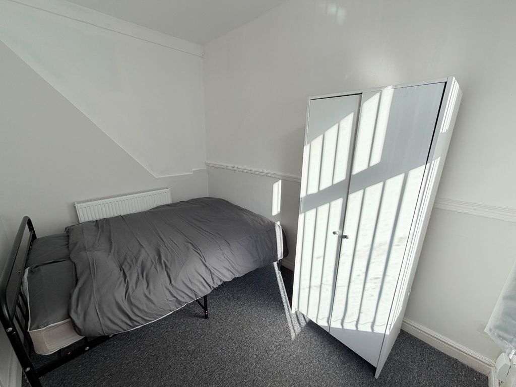 Additional image 6 of 3 bed terraced house to rentBolingbroke Road, Coventry CV3