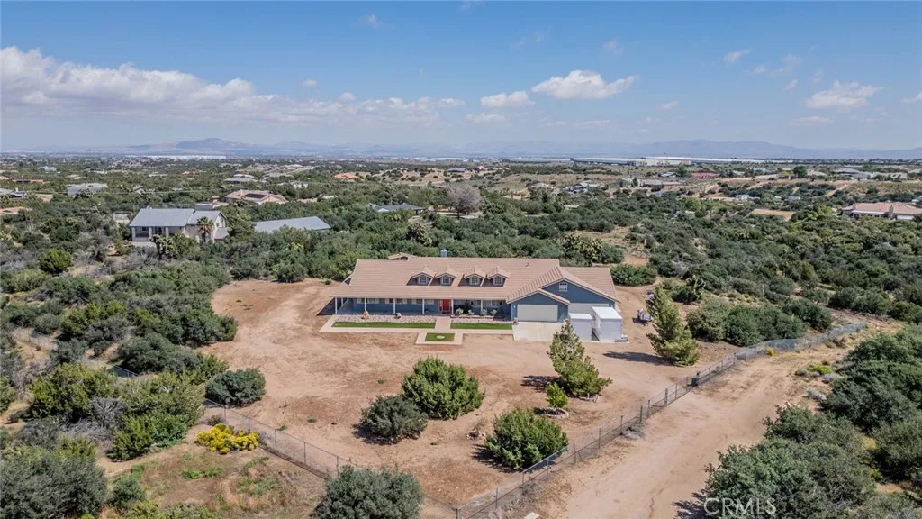 Additional image 45 of 10636 Larch Rd, Oak Hills, CA 92344