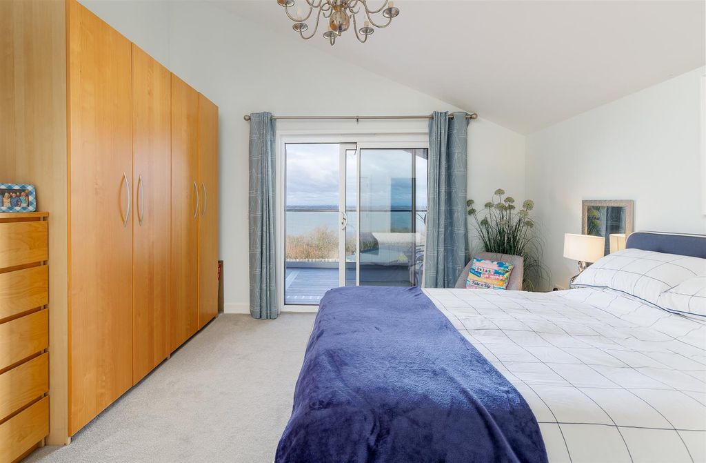 Additional image 25 of 5 bed detached house for saleBattery Road, Cowes PO31