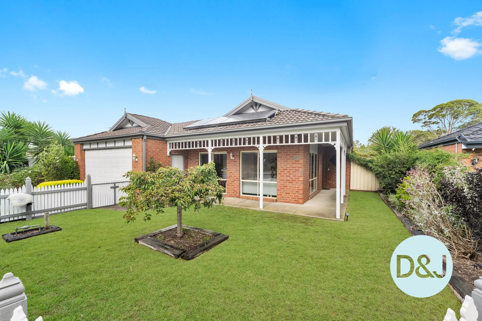 57 Henry Lawson Drive, Lynbrook VIC 3975