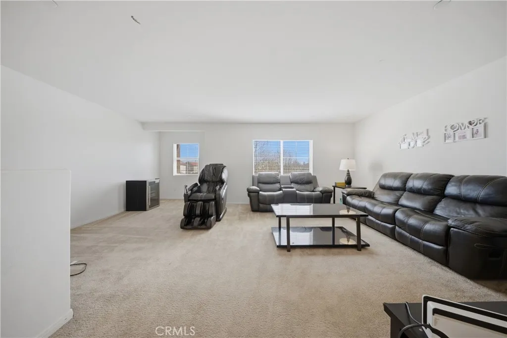 Additional image 32 of 44137 37th St W, Lancaster, CA 93536