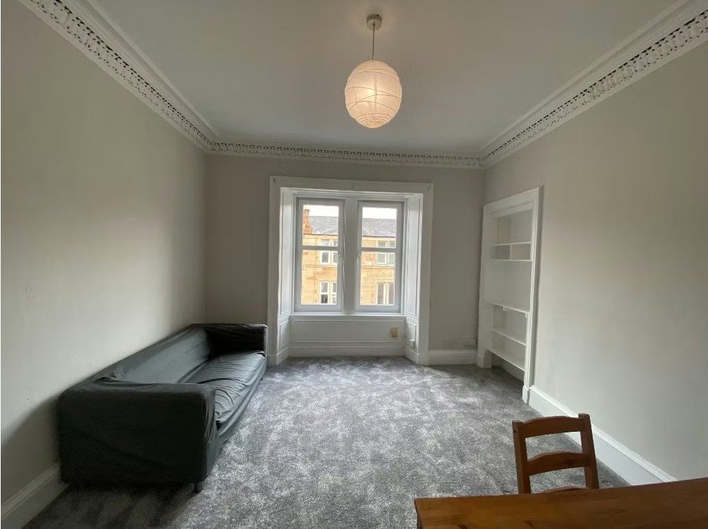 Additional image 2 of 3 bed detached house to rentCaledonian Place, Edinburgh, Midlothian EH11