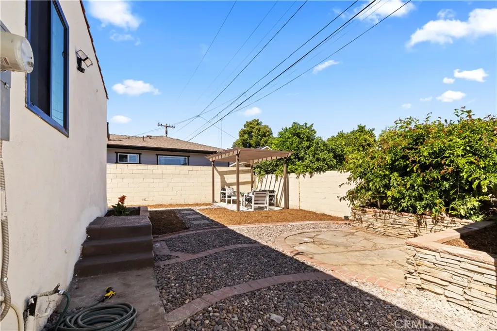 Additional image 94 of 1019 S Hickory St, Santa Ana, CA 92701