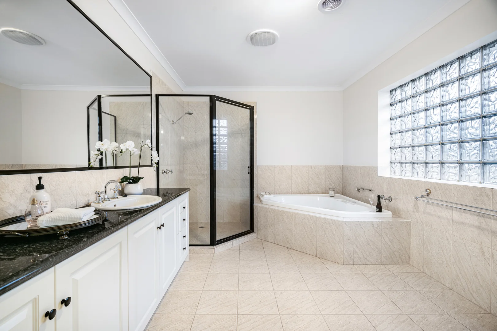 Additional image 9 of 7 Norman Street, Doncaster East VIC 3109