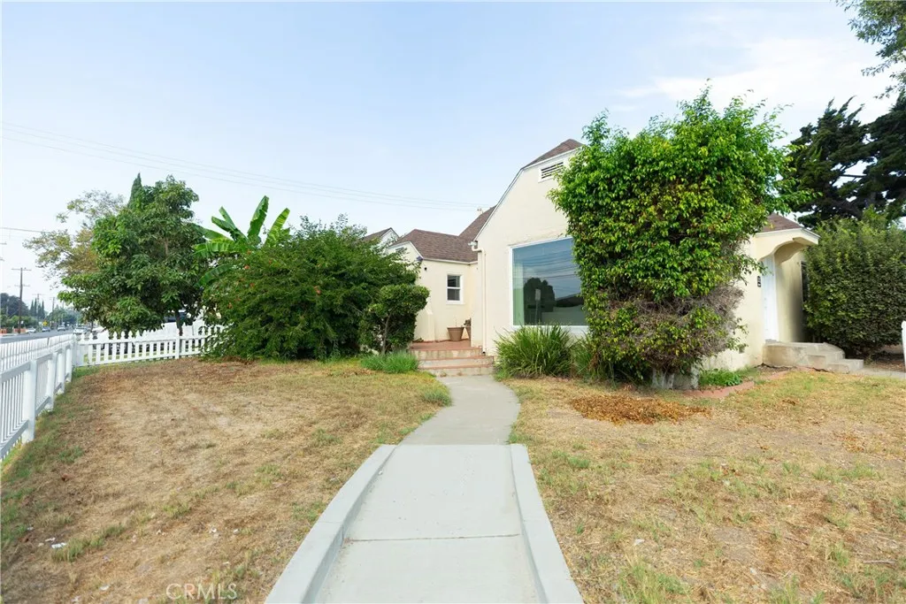 Additional image 78 of 715 E Mcfadden, Santa Ana, CA 92707
