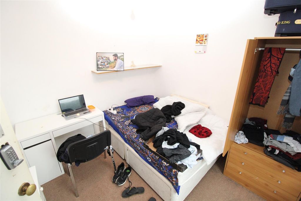 Additional image 4 of 5 bed semi-detached house to rentLaura Street Treforest, Pontypridd CF37