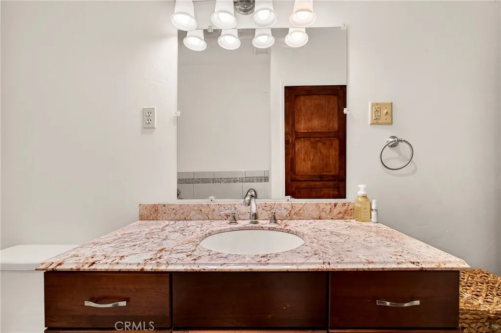 Additional image 106 of 918 Virginia St, Gridley, CA 95948