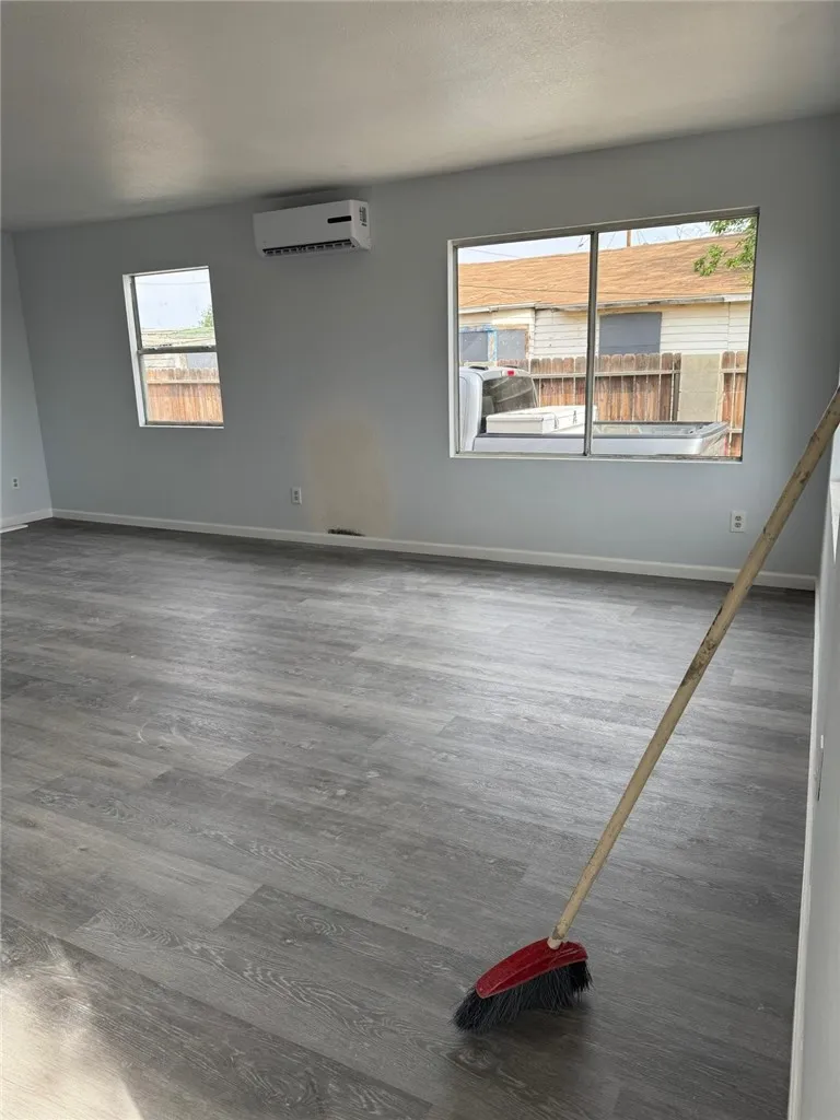 Additional image 20 of 119 Rose Ave, Taft, CA 93268