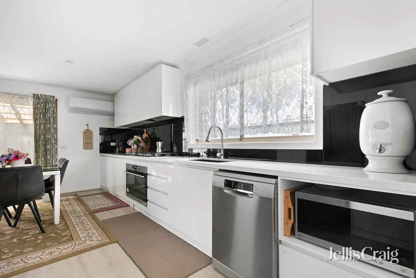 Additional image 4 of 2/11 Elgata Close, Meadow Heights VIC 3048