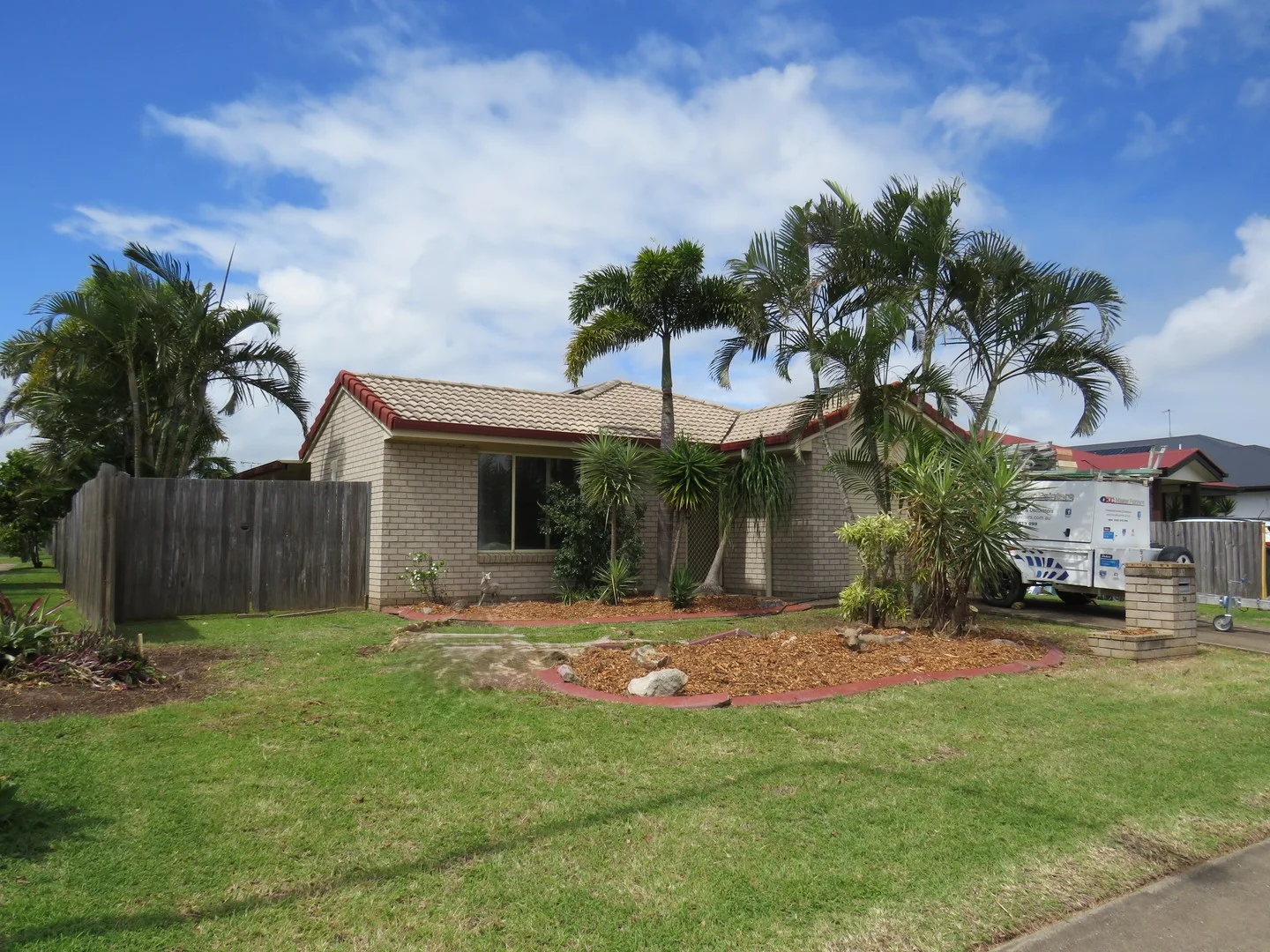 Point Vernon QLD 4655
