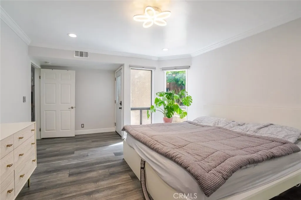 Additional image 49 of 236 N Louise Street Unit 104, Glendale, CA 91206
