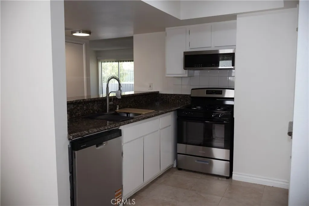 Additional image 12 of 8847 Willis Avenue Unit 9, Panorama City, CA 91402