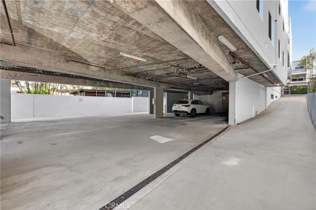 Additional image 33 of 11912 Laurelwood Dr. Unit 101, Studio City, CA 91604