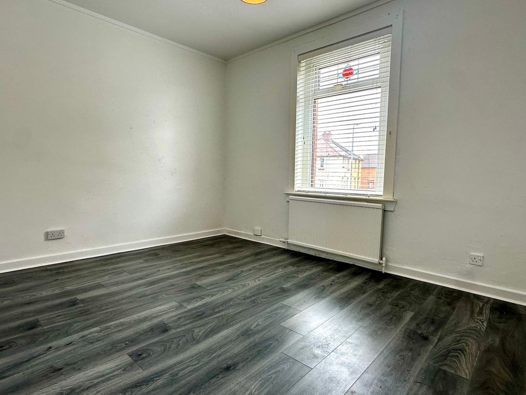 Additional image 5 of 2 bed flat to rentKing Street, Hamilton ML3