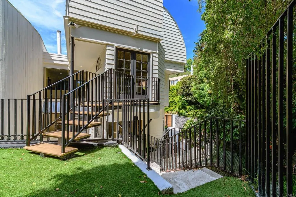 Additional image 97 of 6105 Avenida Chamnez, La Jolla, CA 92037