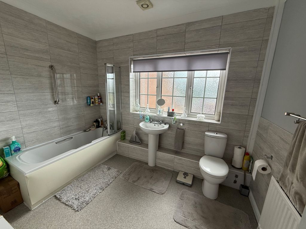 Additional image 4 of 1 bed flat to rentSwn Y Nant, Kidwelly SA17