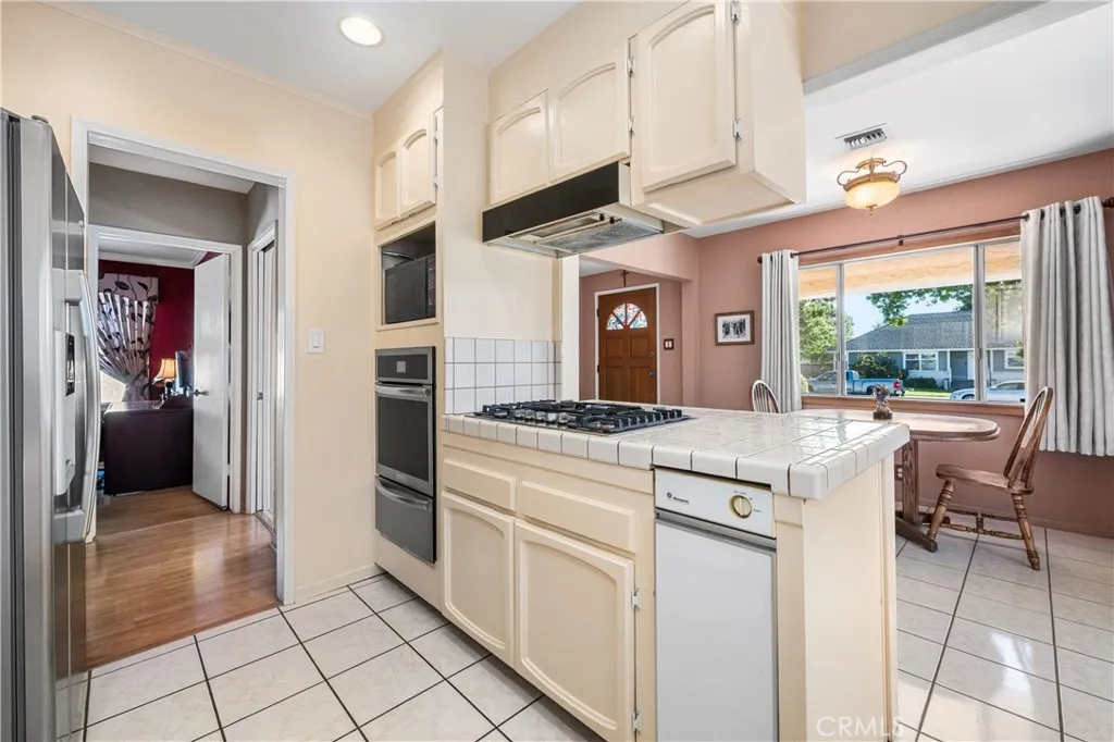 Additional image 69 of 3141 San Anseline Ave, Long Beach, CA 90808