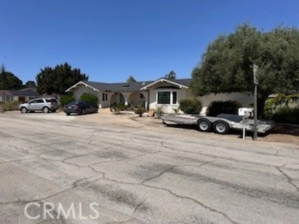 Additional image 3 of 785 Miles Ave, Santa Maria, CA 93455